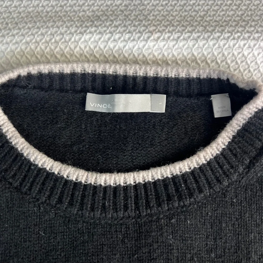 Vince Black Knit Sweater Women L Wool Cashmere Crew Neck Capsule Minimalist Cozy